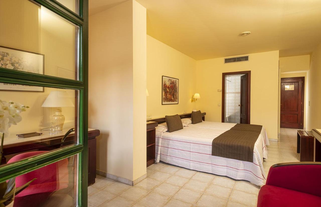 Hotel Guitart Rosa - Adults Only Льорет-де-Мар Екстер'єр фото